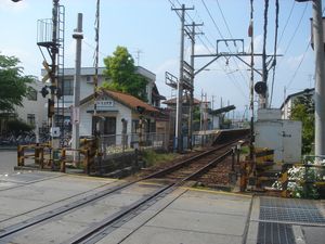 역 구내 (2007년)