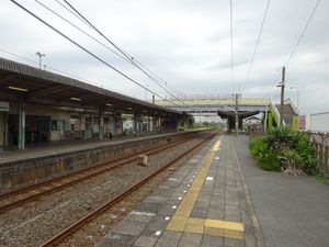 2번선 승강장 (2016년 8월)