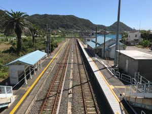 역 승강장 (2020년 9월)