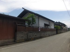 우치마치(内町) 코시츠카와(小漆川) 지구의 야마가(山家家)(검단)