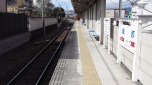 승강장(2014년 3월)