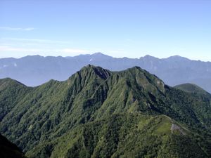 아카다케에서 본 곤겐다케(権現岳)