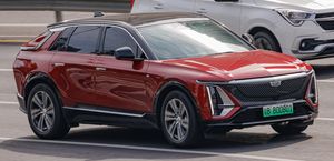 중국 거리의 캐딜락 리릭