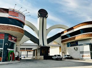 카제룬의 상업 단지