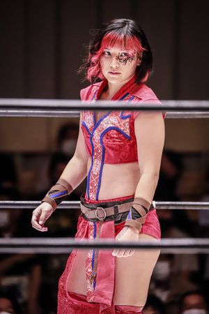 시다 히카루는 AEW 위민스 월드 챔피언십 최장수 및 최다 챔피언 기록을 보유하고 있다.