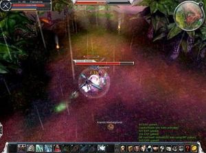 콤보 모드를 사용하여 NPC와 싸우는 블레이더. 콤보 미터를 볼 수 있다.