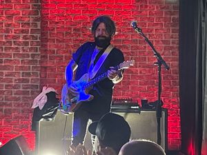 트레이시 건즈(기타) 2023년