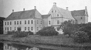 리케스홀름 성.