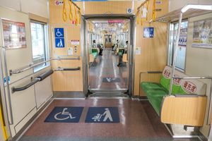 우선 좌석 (2000N계)