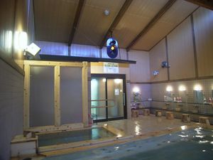 재해 이전의 유폿포 욕장 (2006년 12월)