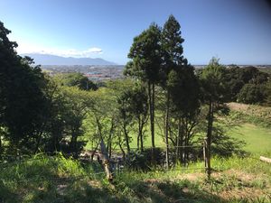 덴슈에서 본 혼마루