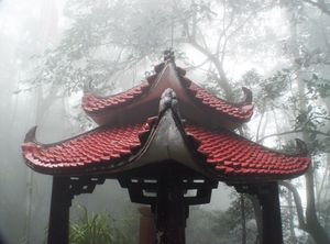 호찌민사 향화전