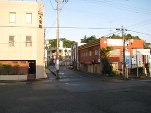 지진 전 역 앞 (2008년 6월)