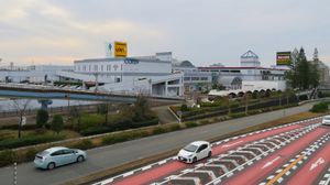 MEGA 돈키호테 UNY 토카다이점 (아이치현 고마키시)