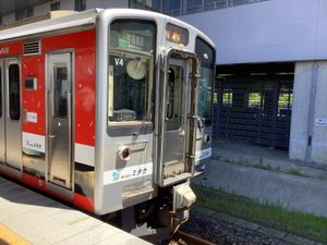 V4 편성(미타카 광고차)