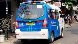 자카르타에서 트랜스자카르타가 운영하는 앙콧