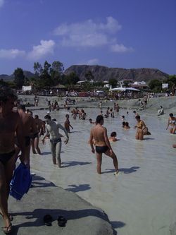 불카노섬의 진흙 목욕