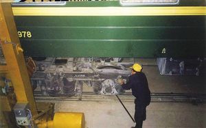 국경에서 몽골 궤간에서 중국 궤간으로 대차 교체