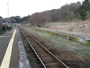 구 하행선 승강장(2005년 4월)