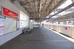 2번선 승강장 (2023년 5월)