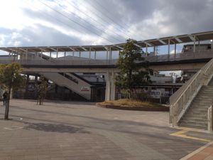 북쪽 출구의 보도