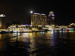 바다에서 본 허핑 부두 전경