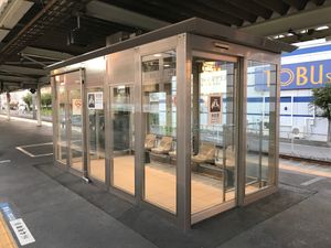 승강장의 대합실 (2019년 11월)