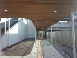 JR과 아스트람 라인을 연결하는 연락 통로