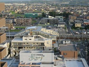 역 주변 (2010년 7월)