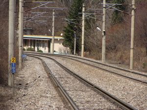 통리역 방향에서 찍은 심포리역