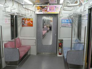 차량 끝부분의 우선석