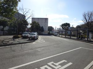 역 앞 로터리 (2016년 2월)