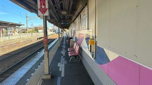 가와니시노세구치 방면 승강장