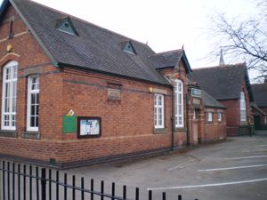 1872년에 지어진 뉴포트 주니어 스쿨