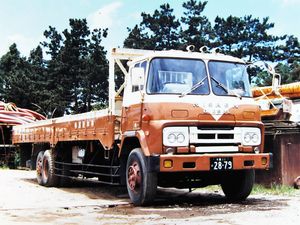 선그레이트 5TWDC11H 1970년식 UD5형 엔진 탑재