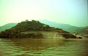 유람선에서 본 백제성