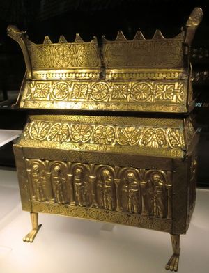 베스트라예탈란드의 에릭스베리 교회(Eriksberg Church)에서 출토된 나무 성유물함