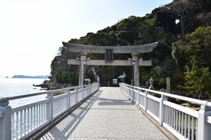 야오토미 신사 큰 도리이