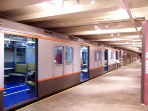 R7A 차량 1575는 1946년 사고 이후 R10 시리즈의 프로토타입으로 사용되었다.