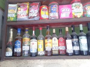 위스키는 밀주의 한 종류이다.