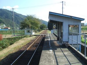 승강장에서 미노오타 방면을 바라봄 (2009년 10월)