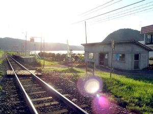 대합실 개축 전의 역 전체 (2004년 7월)