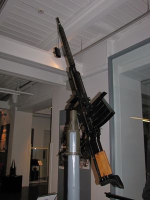 박물관에 전시된 20 ItKiv 39-44 (L-39/44의 핀란드군 제식명).