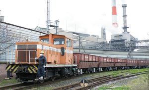 전용선에서의 입환 (2009년 3월)