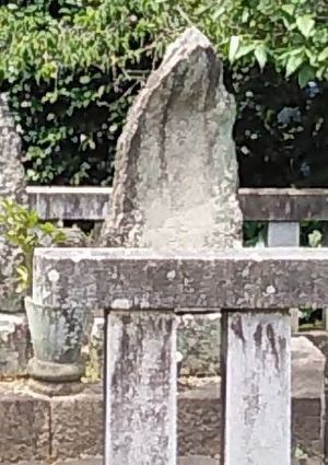 마쓰다이라 다다사다의 묘(고다정 혼코지)