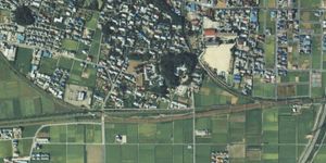 미나미아라오 신호장 부근의 항공 사진국토교통성 국토지리원 [https://mapps.gsi.go.jp/ 지도·항공사진 열람 서비스]의 항공 사진을 기반으로 작성