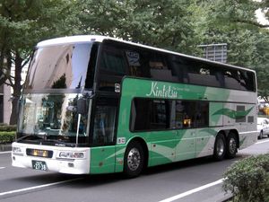 킨테츠 버스 소속 BKG-MU66JS (3열 시트 사양)