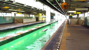 1번선 승강장 (2019년 7월)