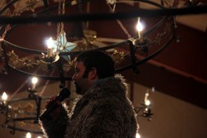 2013년 인디펜던트 서킷에서 공연하는 거트너.