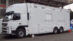 Next TV의 볼보 FM (377-BS, 2013년 촬영)